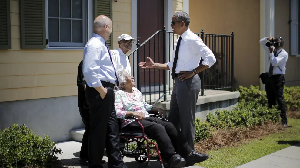 Obama visita a algunos de los afectados por el huracán 'Katrina