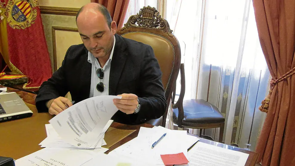 Juan Carlos Gracia Suso, en su despacho en una imagen de la pasada legislatura.