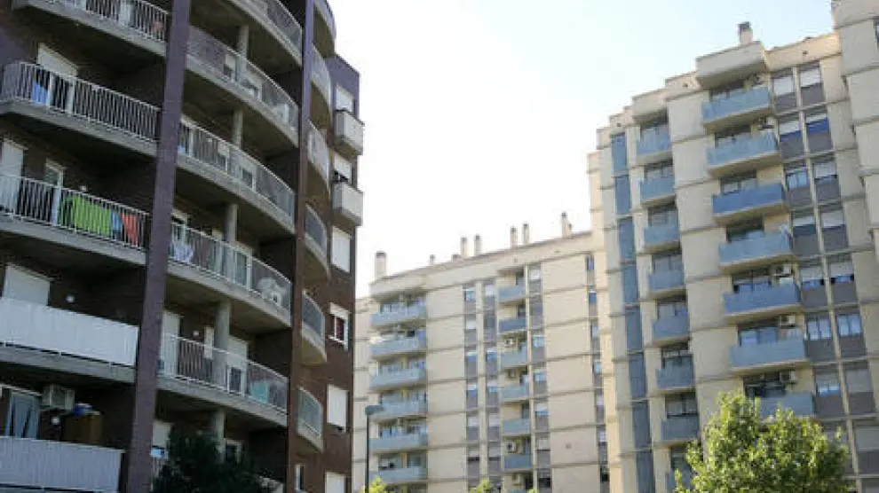 Alquilar (legalmente) los pisos vacíos de Aragón movería casi 600 millones de euros al año