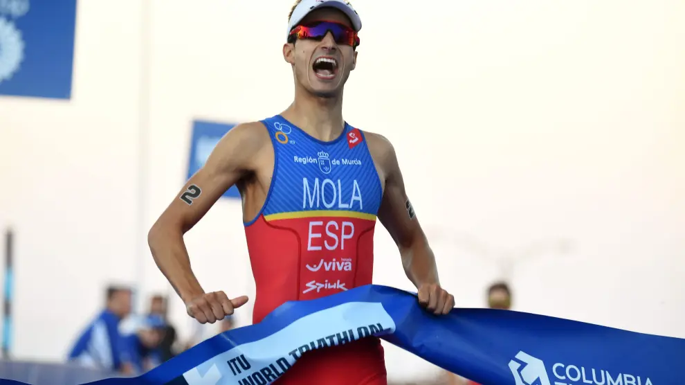 Gómez Noya "No descarto pasar al Ironman después de Rio, alguno haré"TRIATLÓN MUNDIAL (Entrevista)