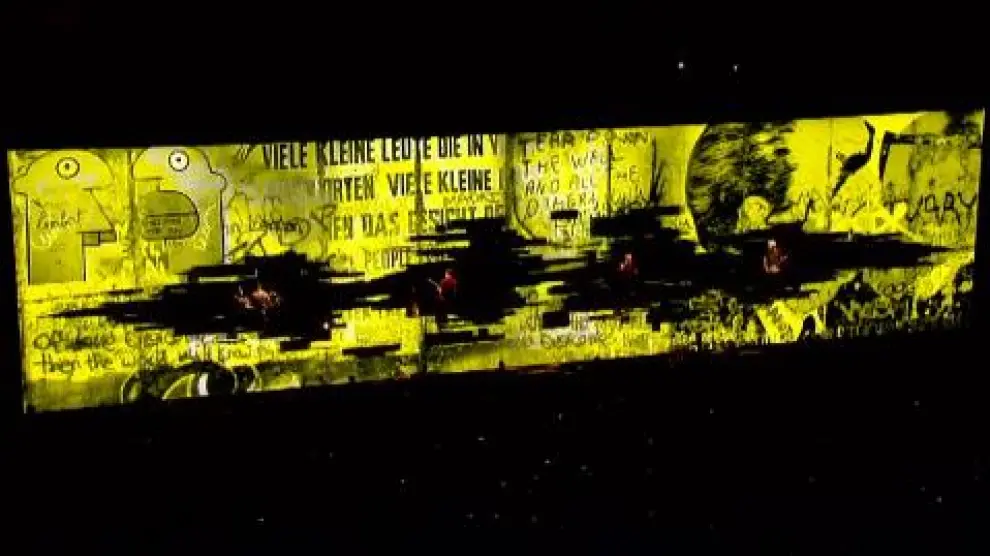 El Palau Sant Jordi se entrega a la magia de U2