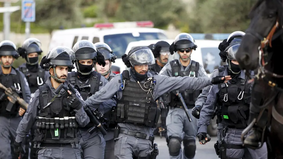 La policía israelí ha acordanado la zona.