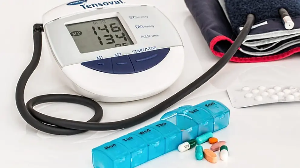Para detectarla cuanto antes, la SEH-LELHA recomienda a todos los adultos revisarse la presión arterial al menos cada dos años.