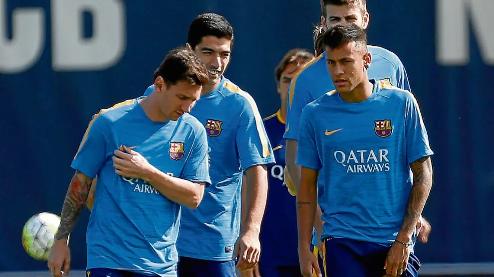 Messi, Luis Suárez, Neymar y Piqué, en el entrenamiento de ayer.