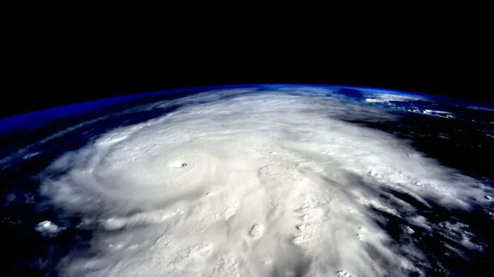 Imagen del huracán Patricia tomada por el astronauta Scott Kerry desde la Estación Espacial Internacional este viernes.