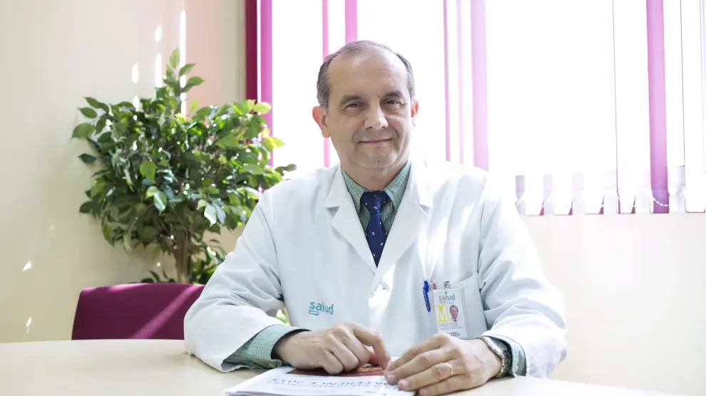 El doctor Feliciano Ramos, del Hospital Clínico, fue nombrado presidente de la Sociedad Europea de Genética Humana la pasada primavera.
