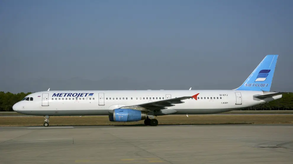 El aparato, un Airbus 320, volaba desde la localidad turística de Sharm el Sheij a la ciudad rusa de San Petersburgo