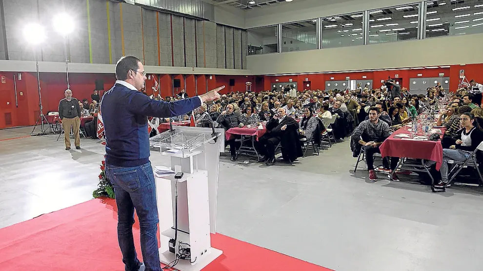 César Luena (PSOE) cerró la presentación de candidatos en el Día de la Rosa en Huesca.