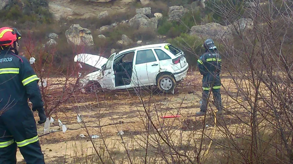 Estado en el que ha sido hallado el coche en el accidente ocurrido entre Caspe y Maella que se ha cobrado la vida de su conductor.