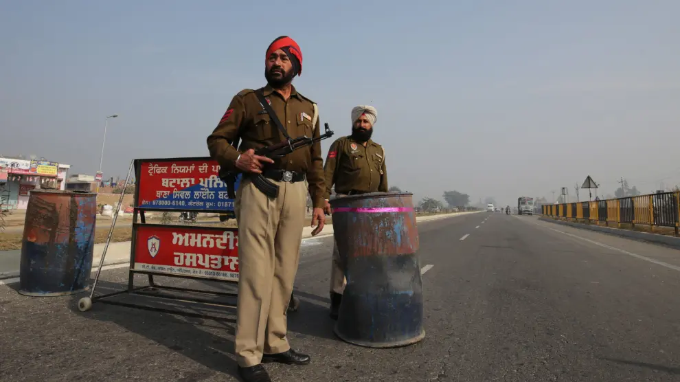 Los controles policiales y militares se han extremado tras el ataque en la zona de Punjab