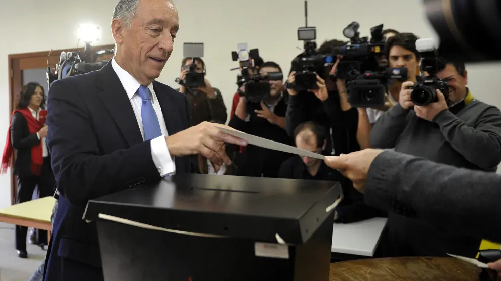 Rabelo de Sousa votando.