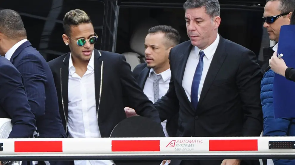 Neymar a su llegada a la Audiencia Nacional