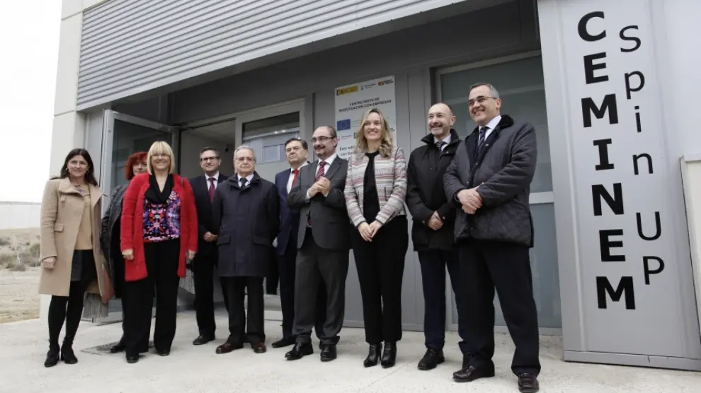 Inauguración del Centro Mixto de investigación de empresas de la UZ.