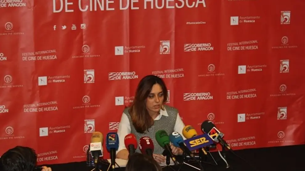 Azucena Garanto, directora del Festival de Cine de Huesca, durante la presentación de la nueva edición.
