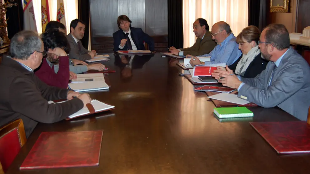 Reunión desarrollada en el Ayuntamiento de Soria con las diferentes instituciones y entidades implicadas en la celebración de la efeméride Numancia 2017