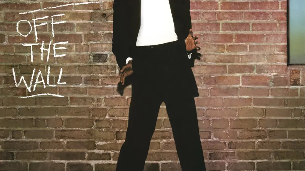 "Off the wall" de Michael Jackson del éxito plural al genio singular