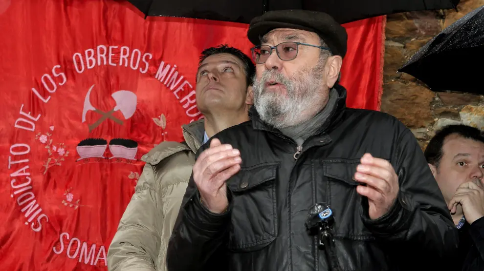 El secretario general de UGT en el tradicional homenaje al fundador del Sindicato de Obreros Mineros en Asturias