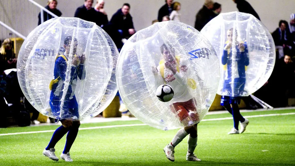Fútbol desde una burbuja