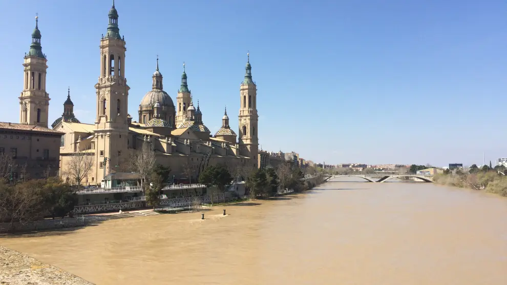 Nueva crecida del Ebro en Zaragoza