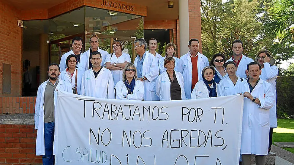 Médicos aragoneses piden tolerancia cero con la violencia en una imagen de archivo