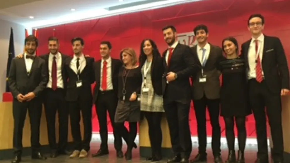 El equipo de la Universidad de Zaragoza gana el concurso de debate interuniversitario