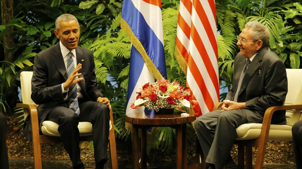 Barack Obama se reúne con Raúl Castro en el Palacio de la Revolución de La Habana.