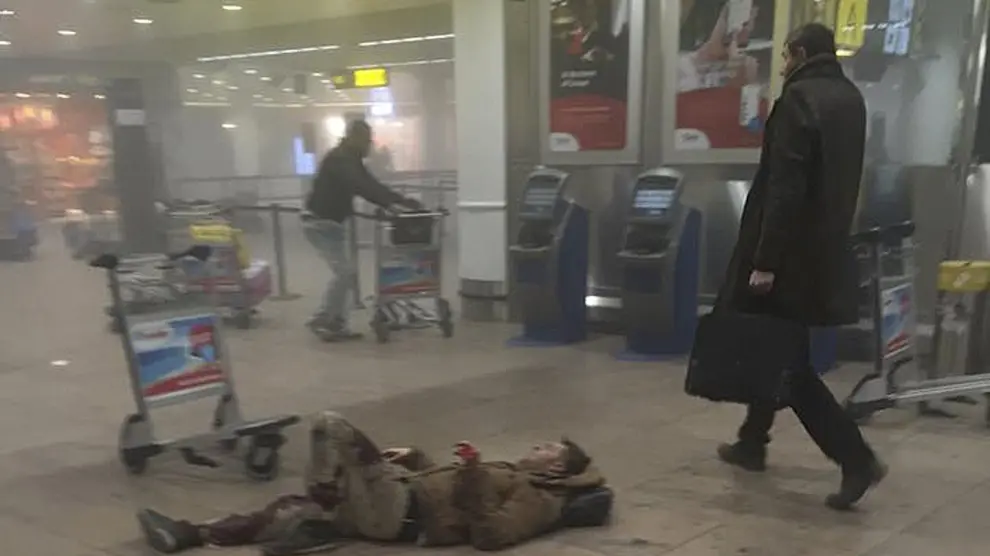 Un hombre herido en el atentado del aeropuerto de Bruselas