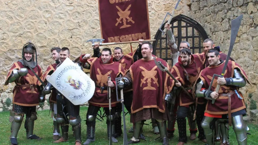 El equipo aragonés de combate medieval, Urna Regnum