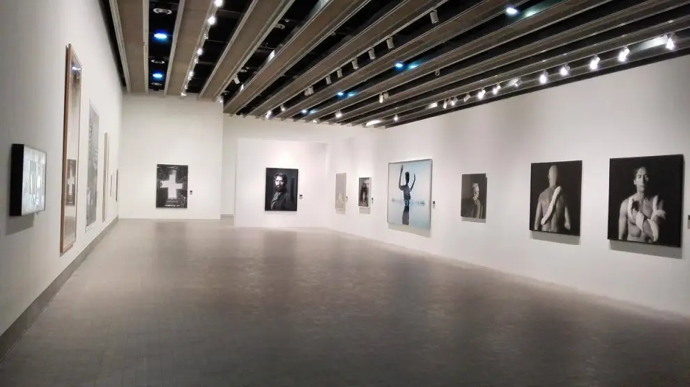 Imágenes de la exposición 'Fotografía en la Colección Circa XX. Tradición y Renovación', en el IAACC Pablo Serrano.