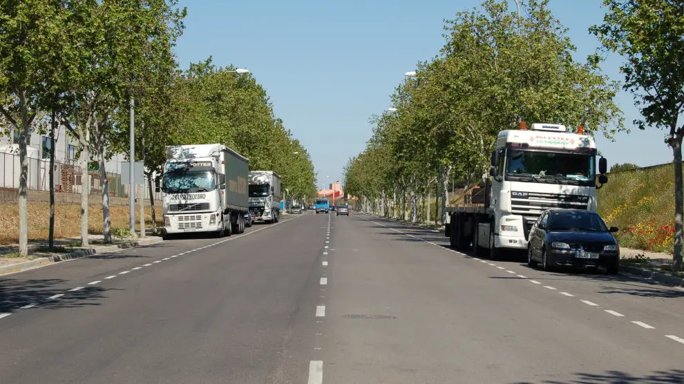 Utebo habilita un nuevo aparcamiento para sacar los camiones del casco urbano