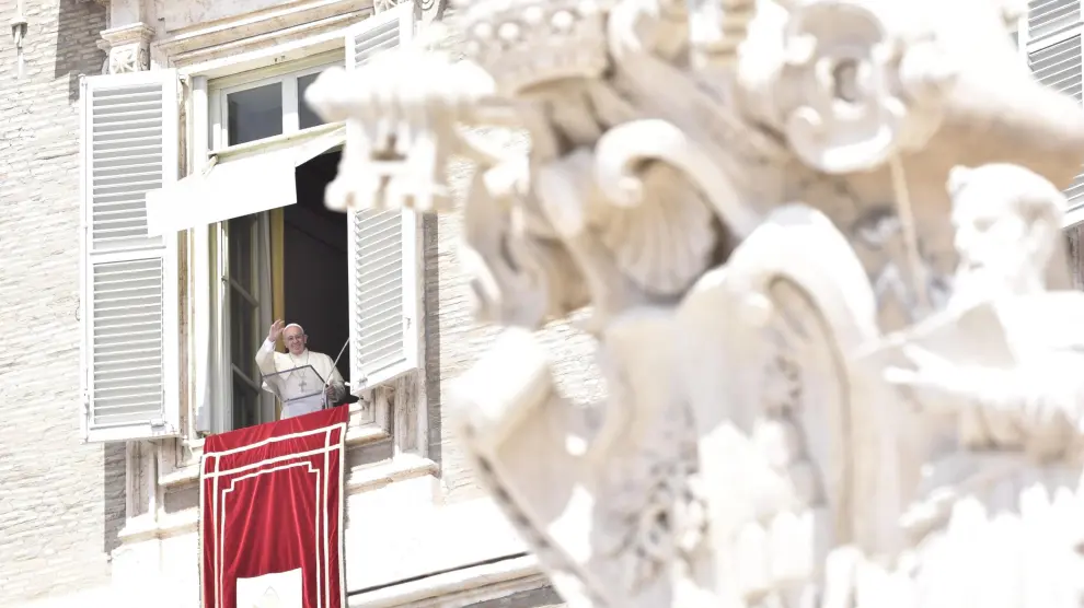 El papa Francisco durante el rezo del Regina Coeli de este domingo.