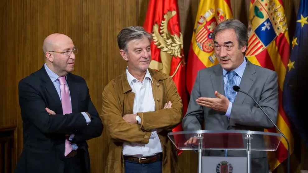 Recepción de Javier Lozano en el Ayuntamiento de Zaragoza