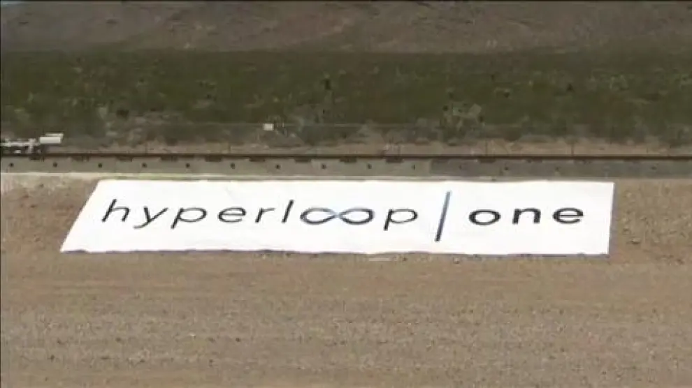 El transporte del futuro Hyperloop supera la primera prueba con éxito