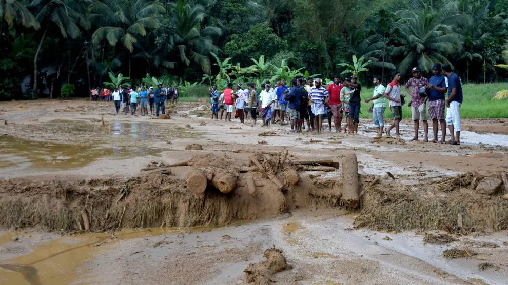Imágenes del deslizamiento de tierras ocurrido en Sri Lanka a consecuencia de las lluvias.
