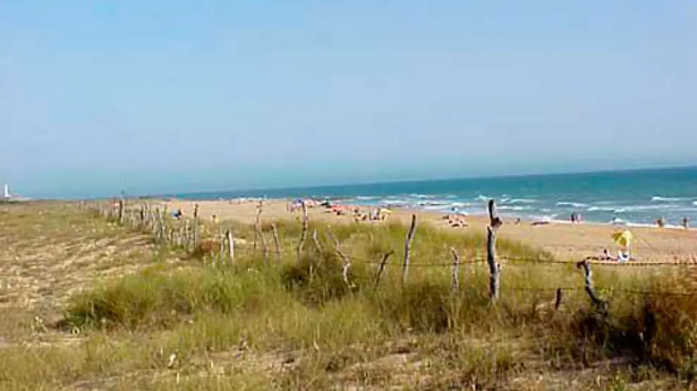 Una playa nudista en Cádiz