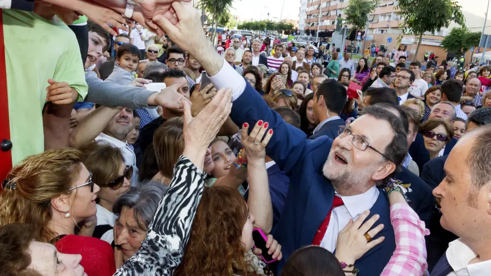 Mariano Rajoy durante su visita a Almendralejo, Badajoz.