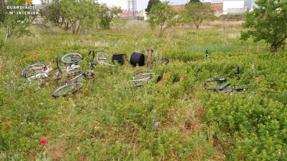Terreno en el que fueron encontradas varias de las bicicletas robadas.