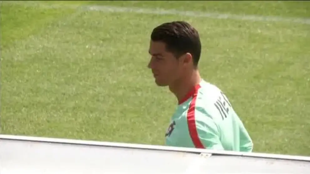 Cristiano Ronaldo, preocupado tras el empate de anoche contra Austria