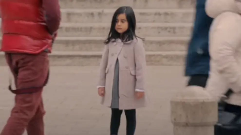 ¿Qué harías si vieras a una niña de 6 años perdida? La campaña de Unicef.