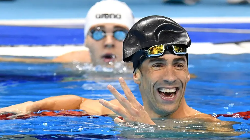 Michael Phelps compartió con otros dos nadadores la plata en 100 mariposa