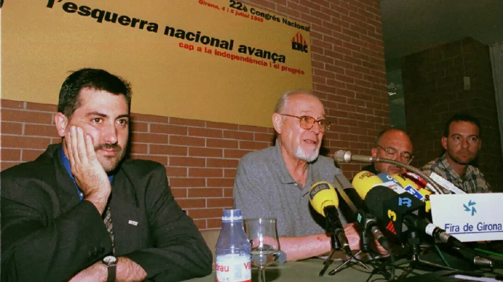 Foto archibo de Jordi Carbonell (segundo de izquierda a derecha)