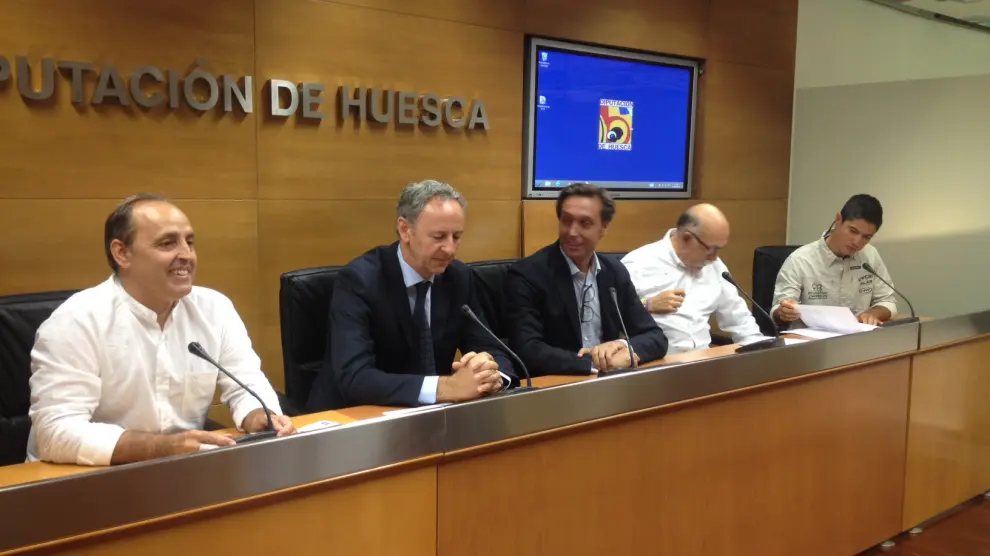 Presentación de la QH BTT en la Diputación Provincial de Huesca.