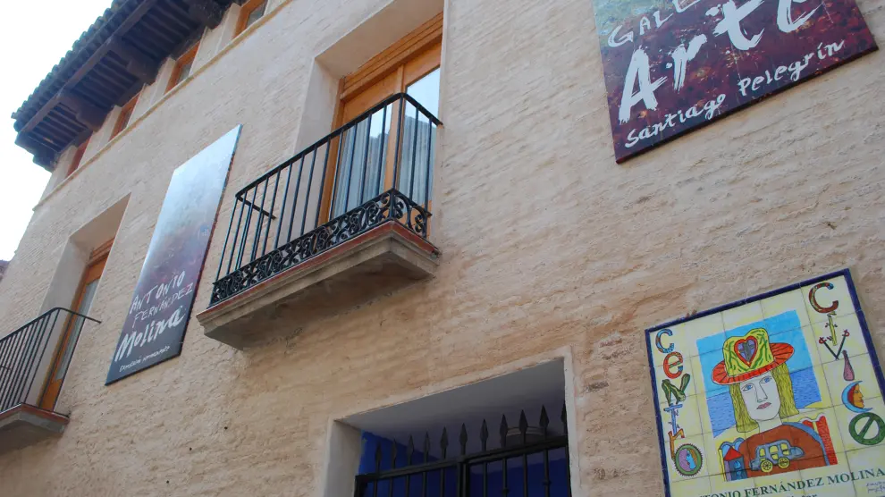 El centro cívico de Alagón se sitúa en la calle de las Damas. Ayto Alagón