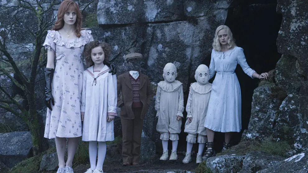 Imagen de 'El hogar de Miss Peregrine para niños peculiares' de Tim Burton.