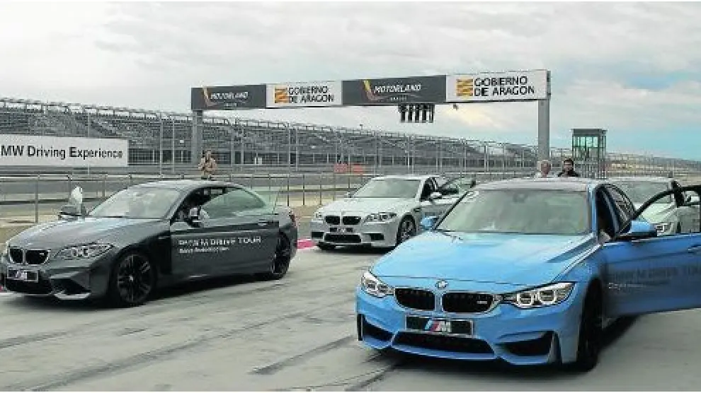 Varios de los BMW de la serie M que se pudieron probar en Motorland.