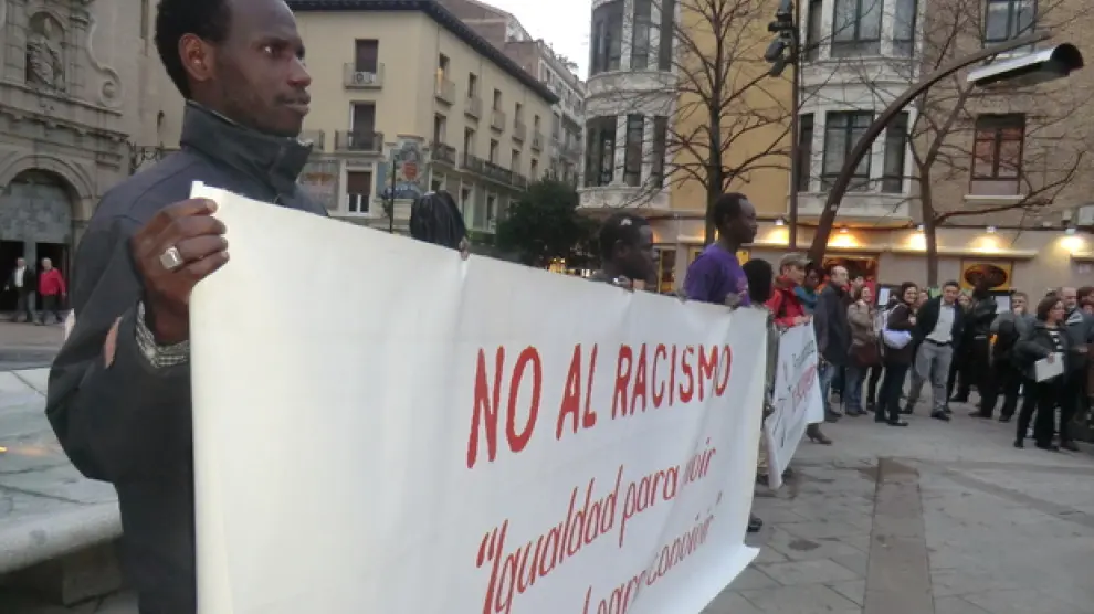 Concentración contra el racismo en Zaragoza