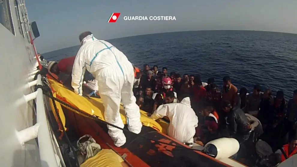 Rescate de inmigrantes en aguas del Mediterráneo