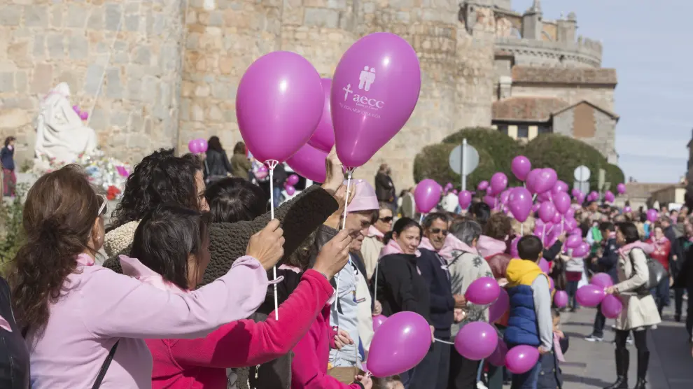 Acto en Ávila por el Día Mundial contra el cáncer de mama.