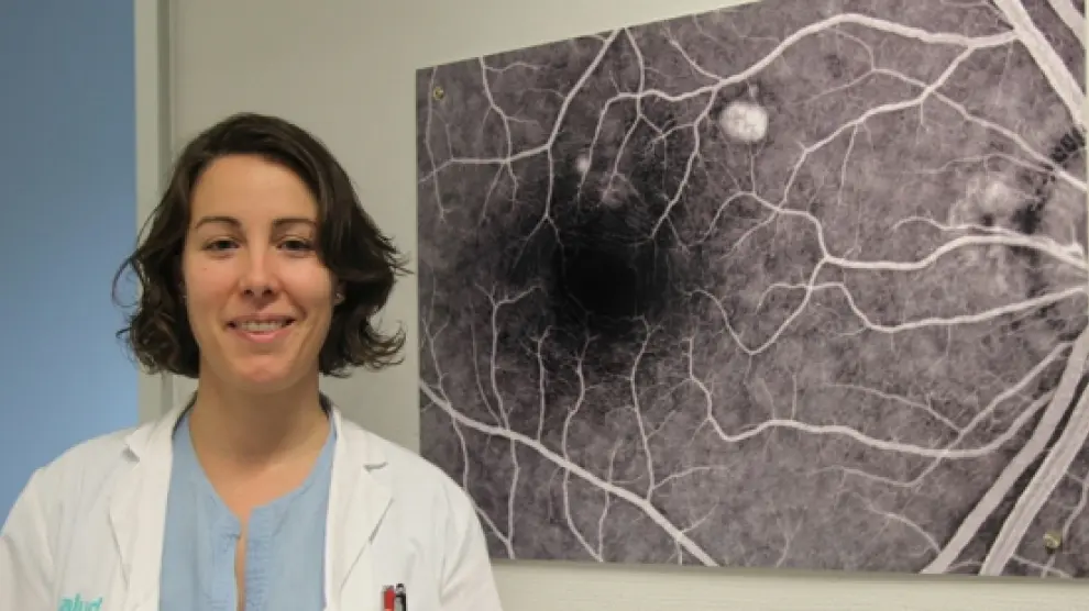 La doctora Pilar Calvo Pérez, oftalmóloga del Hospital Universitario Miguel Servet