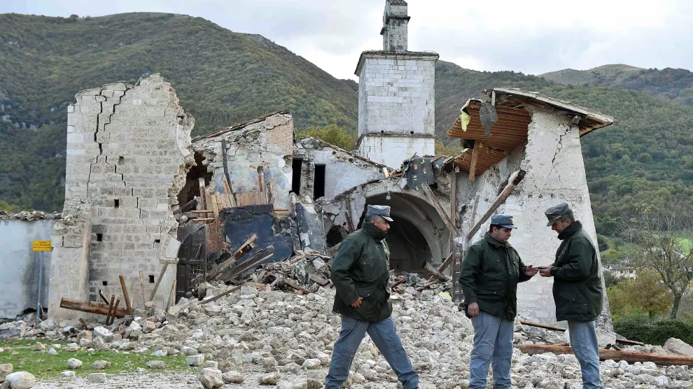 Edificio de Norcia derruido por los terremotos registrados en el centro de Italia.
